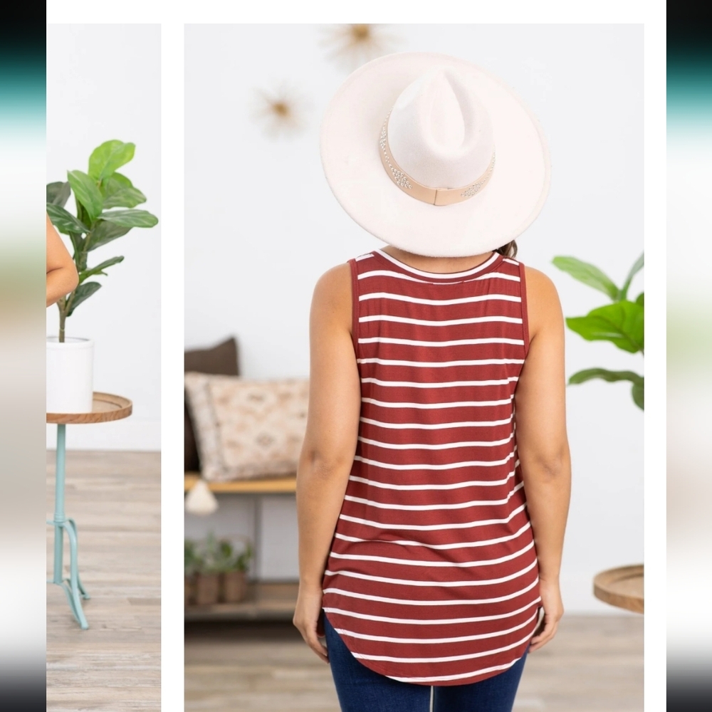 Zenana Outfitters Maroon & White Striped V Neck Stretchy Tank Top Boutique M - Picture 2 of 7